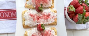strawberry toaster pastries
