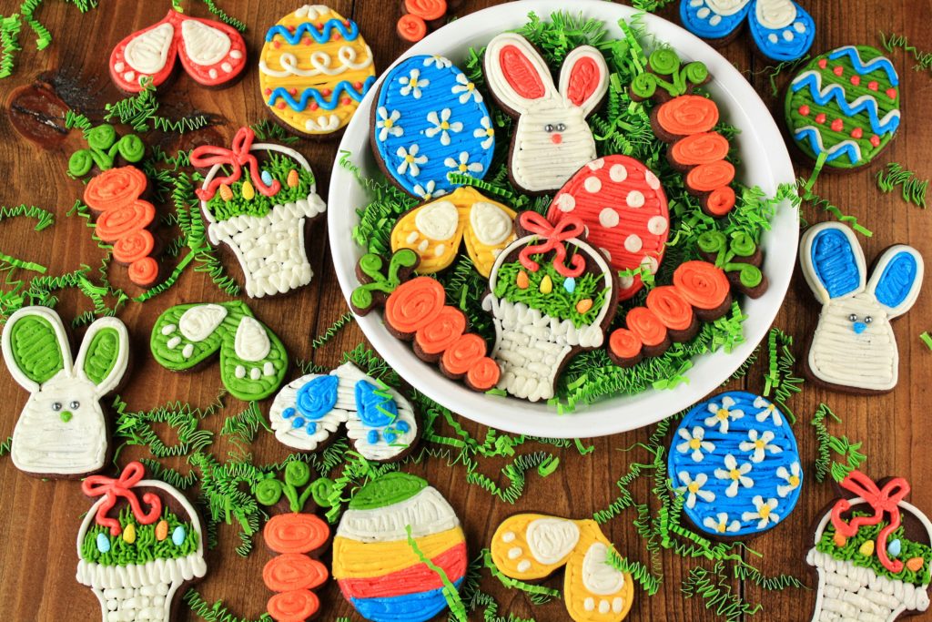 Cute Easter Cookies With Buttercream Frosting - Studio 5