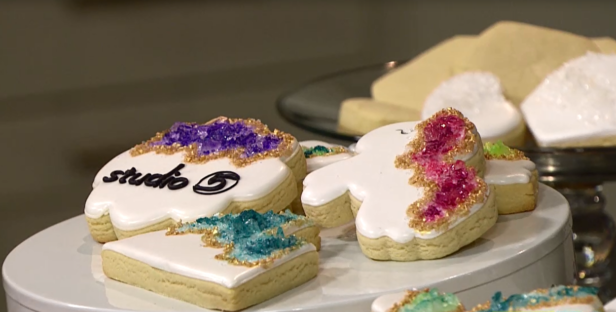 How to Make Sparkling Geode Cookies Studio 5