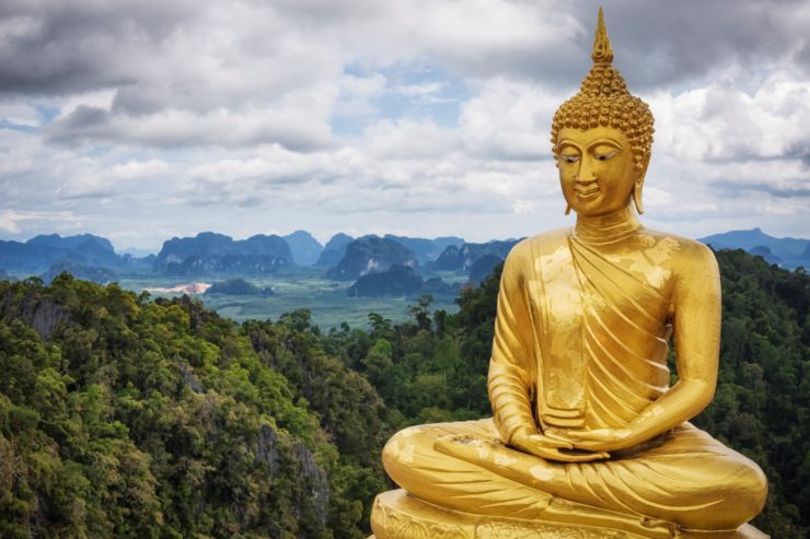 Life Lessons To Learn From A Golden Buddha Statue Studio 5
