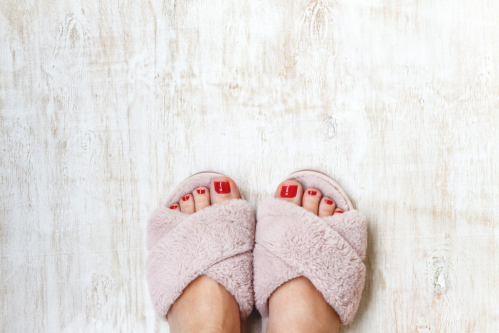 warmest slippers for cold feet