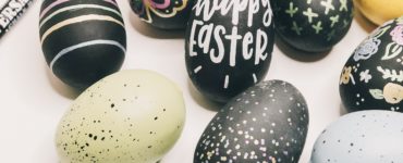chalkboard easter eggs