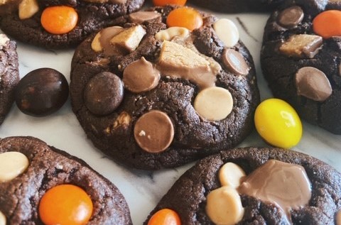 peanut butter cup cookies