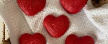 heart-shaped macarons