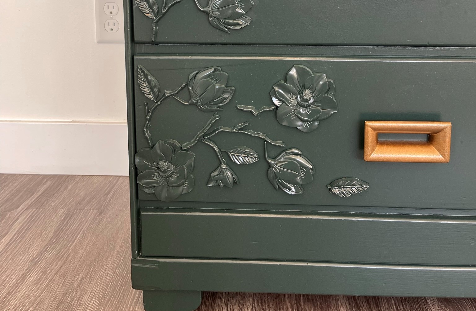 Resin Decals: This one extra step will give your furniture flip that 'wow'  factor