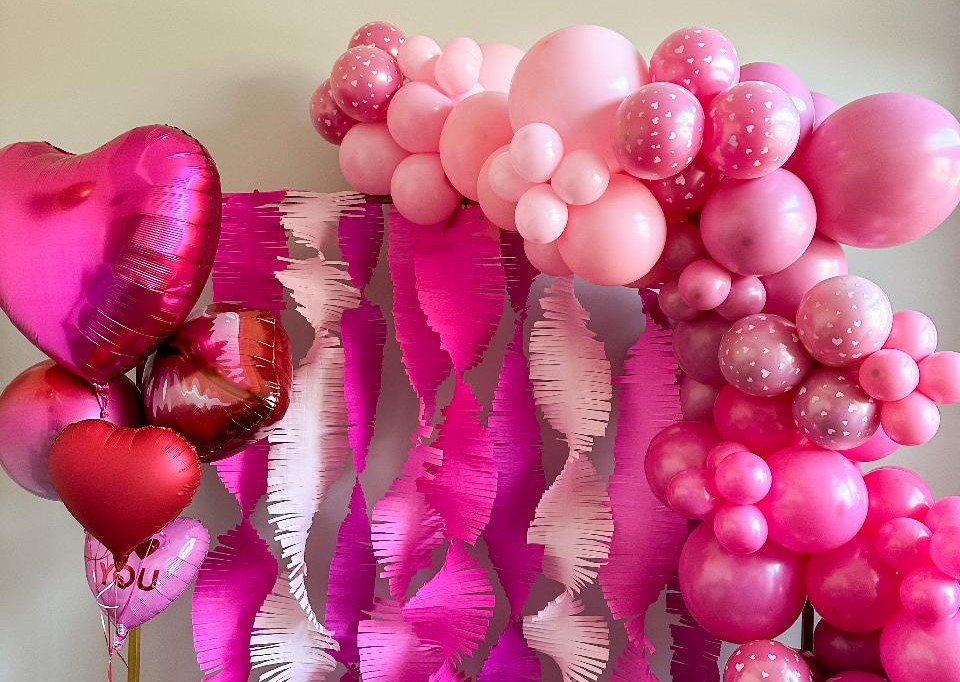 White Twisted Fringe Garland | Party Supplies | Party Decorations Colo