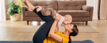 fourth trimester - mom and baby yoga