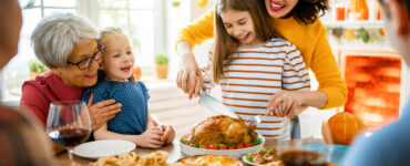 hosting strategies - thanksgiving dinner