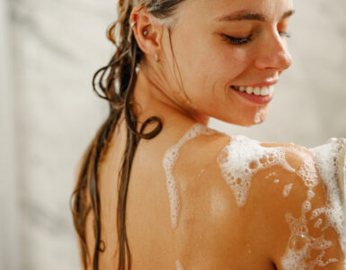 shower scrubber