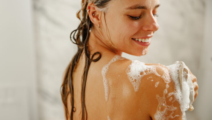 shower scrubber
