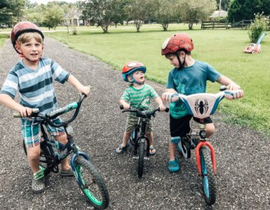 summer activities - kids on bikes