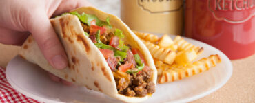 bacon cheeseburger wraps