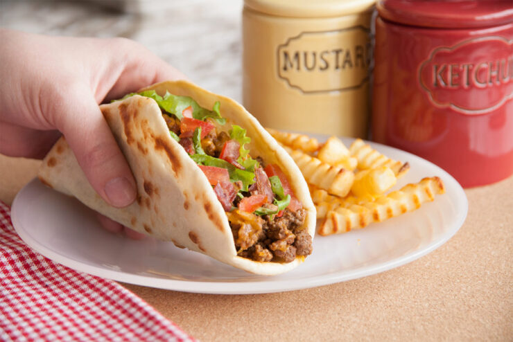 bacon cheeseburger wraps