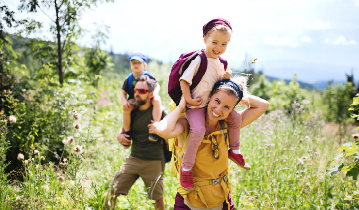awe hunting - family on a hike
