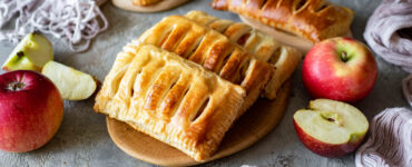 apple pastries