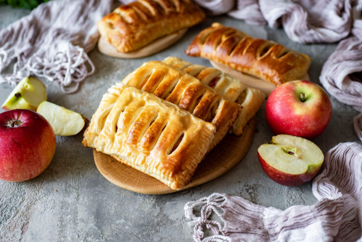 apple pastries