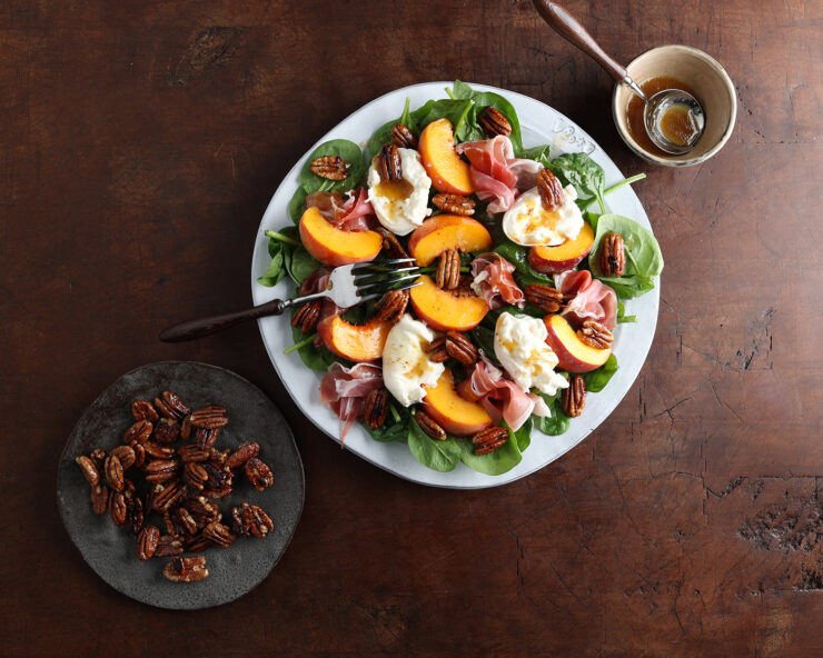 peach burrata prosciutto salad